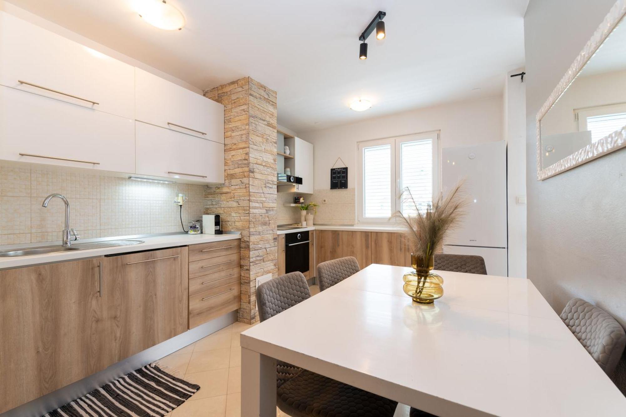 Zrmanja Canyon Apartment Obrovac Εξωτερικό φωτογραφία